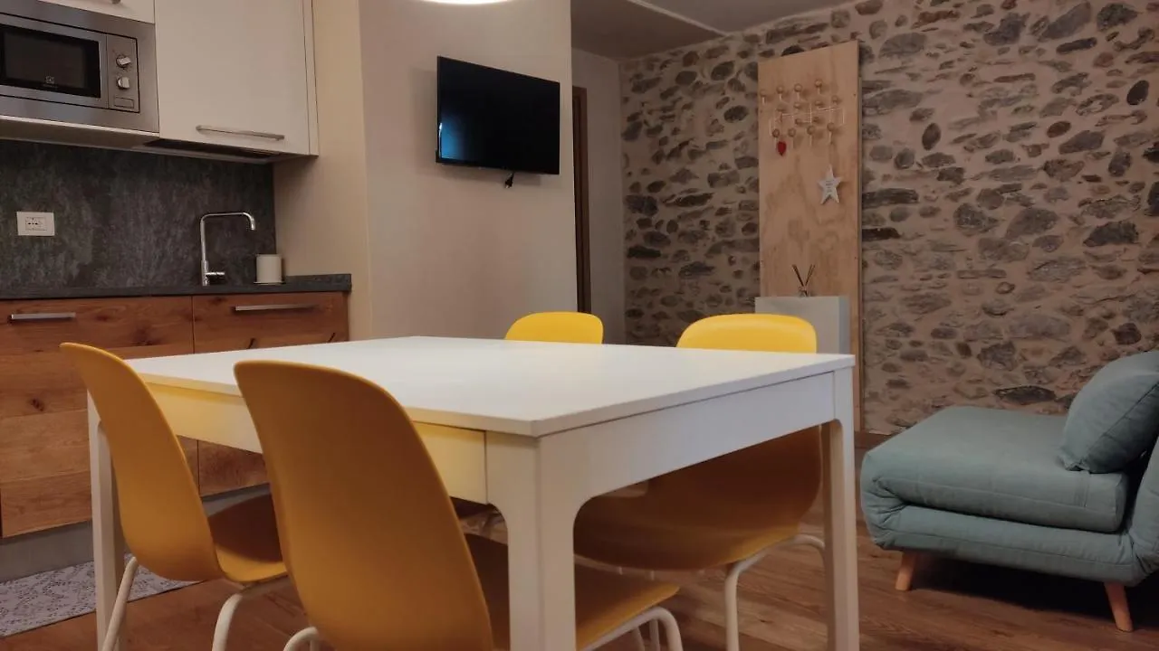 Apartment Pietra Viva - Casa Per Vacanze Chiavenna